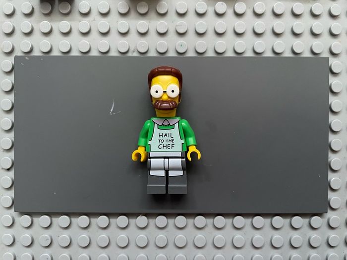 lego simpsons sim006 Ned Flanders with Apron minifigure
