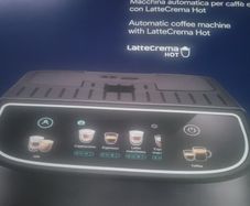 Bean to cup coffee machine