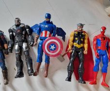 Lot of Avengers / Hero Action figures