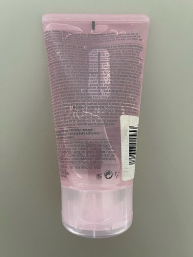 Clinique 2 in 1 cleansing gel with head band