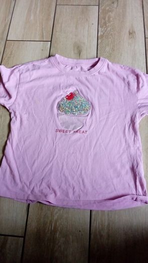 girls wear. Aged.   7 -  8.    Yrs