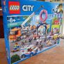 Lego City 60233: Donut Shop Opening (2019) 100% Complete W/BOX Image 5