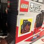 LEGO Manchester United Go Brick Me 40541 - Build Your Ultimate Red Devils Team Image 5