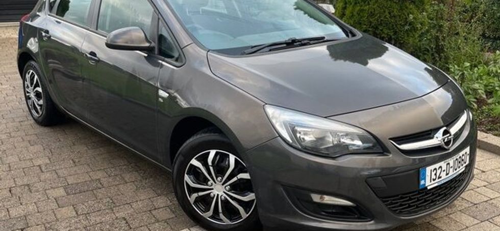 Opel Astra 2013
