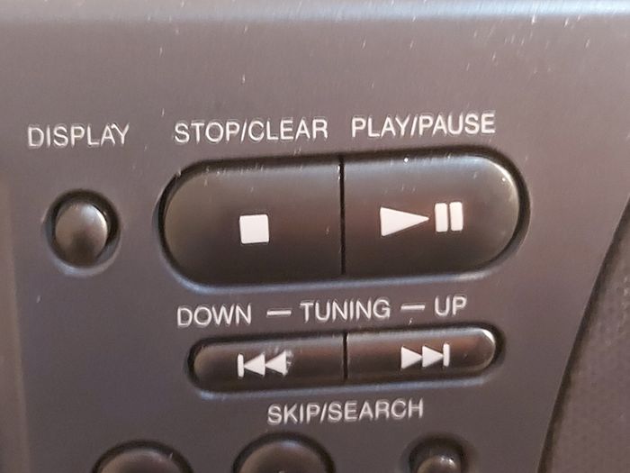 Samsung CD Player Stereo Radio Cassette Recorder, Model RCD-1650, Dual Tape Deck and Radio working fine, CD Player struggling to spin