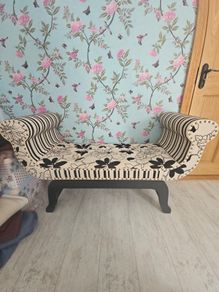 Chaise Lounge with Matching Trunk