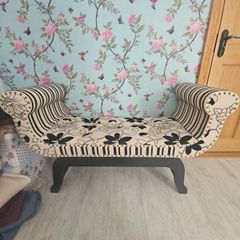 Chaise Lounge with Matching Trunk