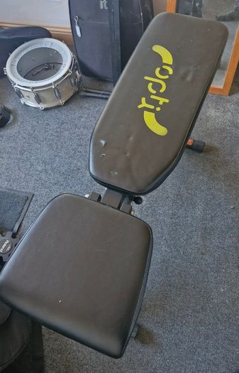Weight Bench