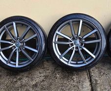Alloy wheel 18"