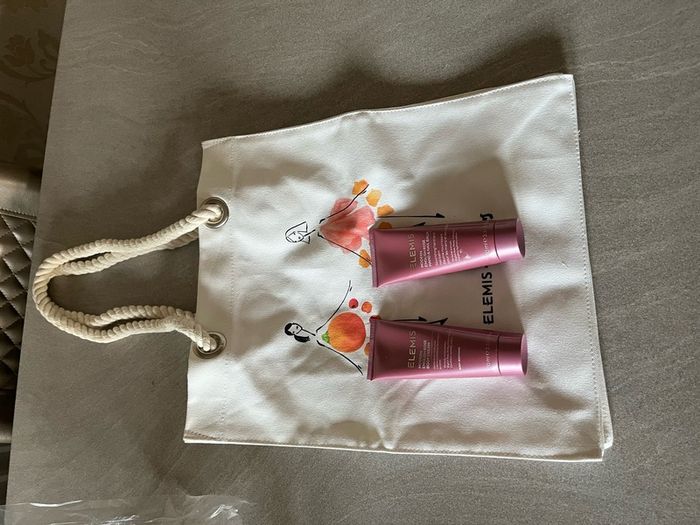 Elemis bundle. New
