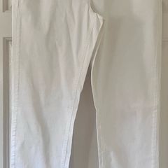 Size 14 Ladies White Cotton Jeans by Via Appia