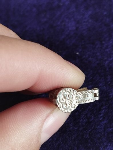 Vintage Sterling Silver Tower of London Charm Pendant.