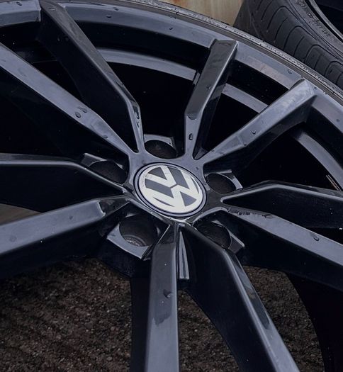 Volkswagen Wheel Centre Caps - Set of 4