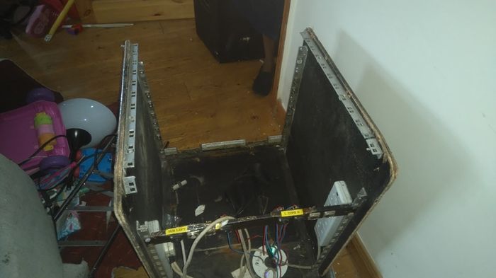 Amp /mixer rack flight case on wheels
