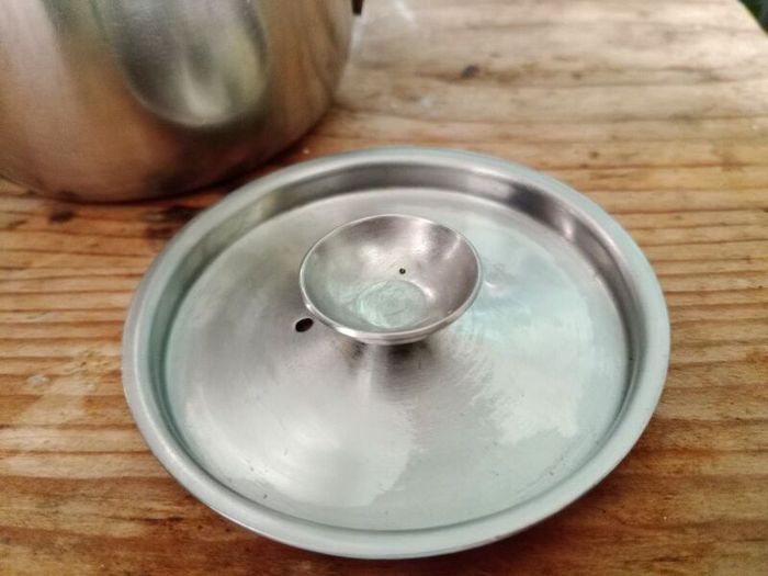 Old Hall,  Stainless steel, vintage teapot and jug