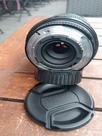 nikon 70-210mm .