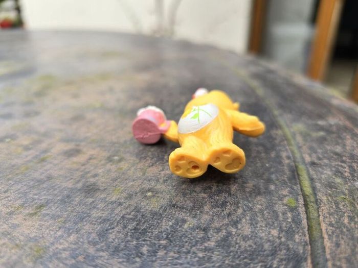 Friend Share Bear Carebear Mini Figure 1983-1984 Kenner A.G.C.