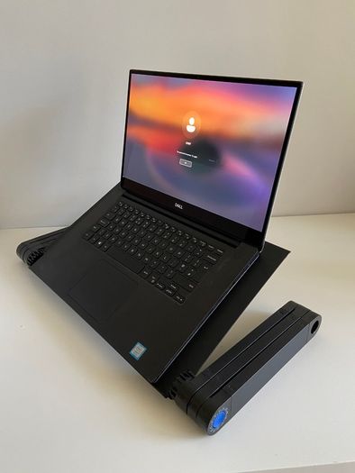 Adjustable Laptop Stand / Bed Table