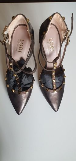 Lodi heels