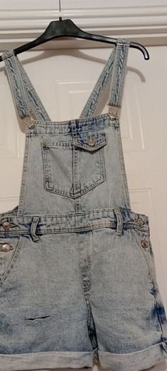 BNWT Girls Denim Shorts 12-15yrs