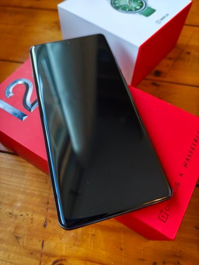 Oneplus 12 512gb + Oneplus Watch 2R
