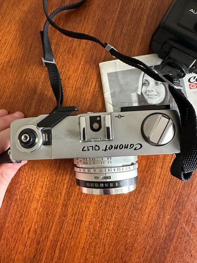 Canon Canonet G-III QL17 35mm Rangefinder Bundle + Flash, Manual