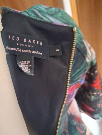 Stunning Ted Baker Dress Size 2 (UK 10-12)