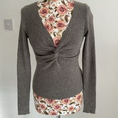 jumper  bnwt forever 21 twist front jumper size large small fit 10/12