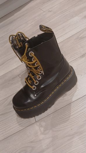 Doc Marten Jadon Max