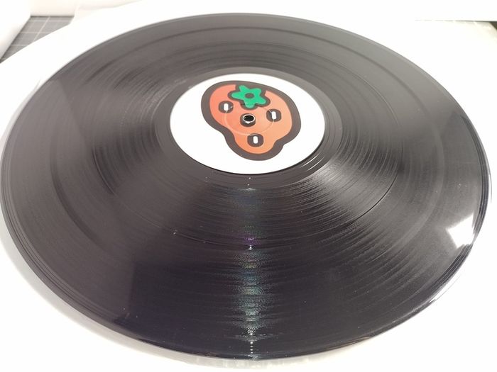 Short & Curly - Gettin Funky - Strawberry Records - SCARCE 90s PIANO House BANGER! Condtion: EXCELLENT to Near MINT!