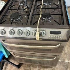 gas hob and oven