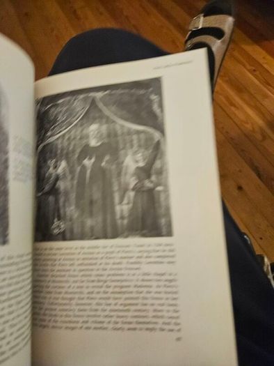 What Is Art History. By Mark Roskill. First Edition Paperback In Good Condition.  See Photos For Same.