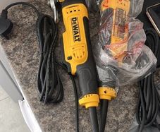 Brand new DeWalt 240V 300W Corded Multi tool