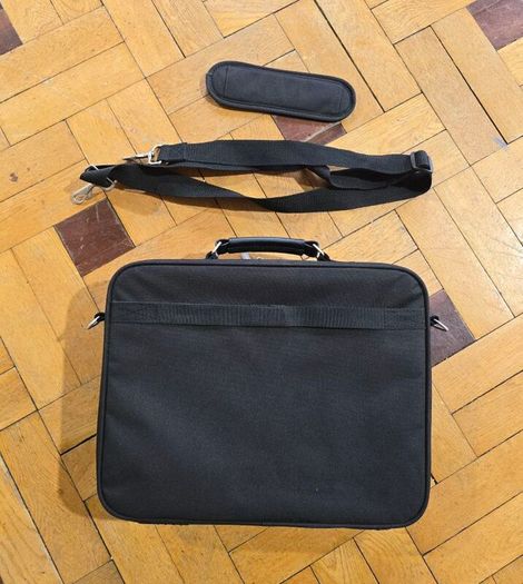 laptop bag  TARGUS (like NEW)