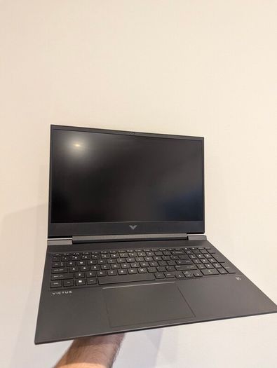 Gaming Laptop Victus 16