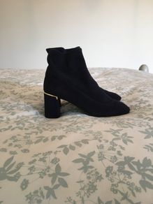 Brand New Cole Haan Navy Shoe Boots size 36