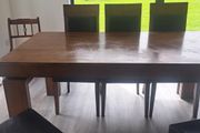 Extendable dining table and chairs. ( Need gone )