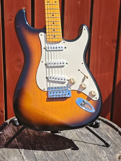 1995/96 Fender Japan Vintage Series '54 Stratocaster (Delivery available)