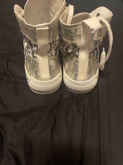 Dior Hi tops size 5