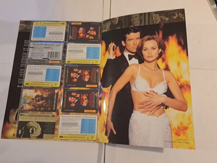 James Bond 007 Goldeneye Phonecards: Folder; Set Of 8, Bt + Eireann