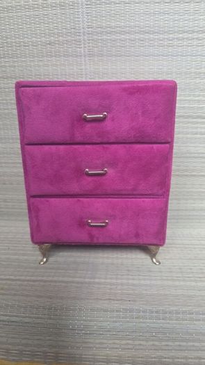 Jewellery dresser box