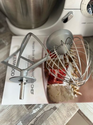 kenwood Premier Chef Kitchen Machine
