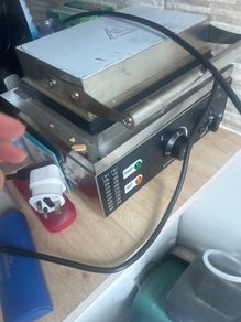 doughnut maker