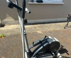 Eliptical Cross trainer