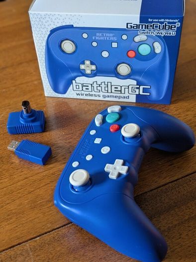 Retro Fighters BattlerGC wireless game controller / gamepad