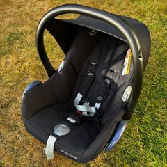 Maxi-Cosi CabrioFix Car Seat + EasyFix ISOFIX Base