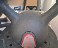 8kg kettlebells