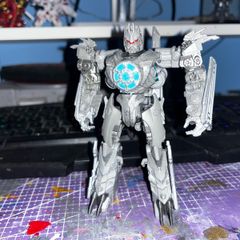 Hasbro Transformers Studio Series 62 Revenge of the Fallen deluxe class Decepticon Soundwave