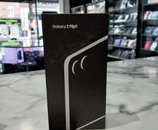 Samsung Z Flip 7 256GB