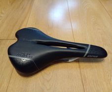 Ladies bicycle saddle